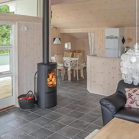 Amazing In With Sauna Сasa de vacaciones Hejls